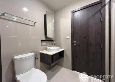 1-BR Condo at Xt Huaikhwang near MRT Huai Khwang