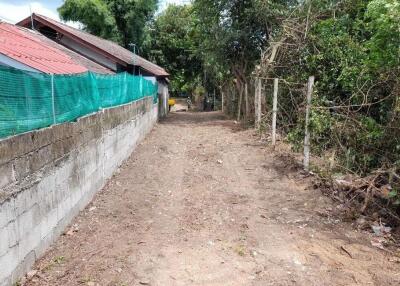 Land over 1 rai for sale in Muang Chiang Mai