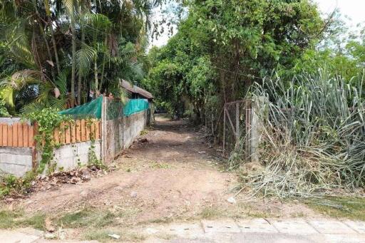 Land over 1 rai for sale in Muang Chiang Mai