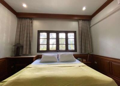 6 bed house for sale in Muang Chiang Mai