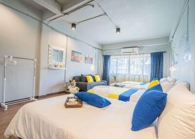 A hostel with 24 beds for sale in Muang Chiang Mai