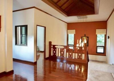 5 Bed house for sale in Muang Chiang Mai