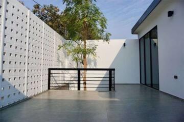 Modern house with a private pool for sale in Hang Dong , Chiang Mai