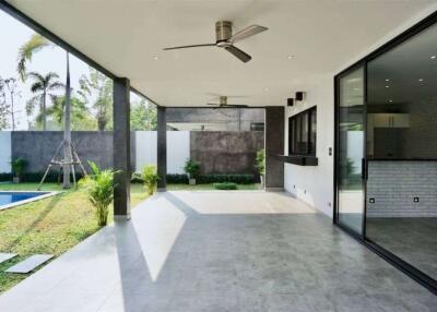 Modern house with a private pool for sale in Hang Dong , Chiang Mai