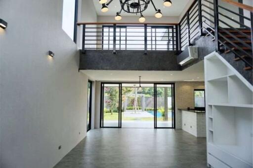 Modern house with a private pool for sale in Hang Dong , Chiang Mai