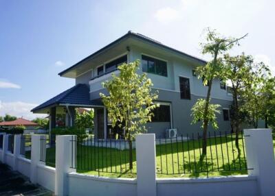 A family house for sale in San Khampeang, Chiang Mai