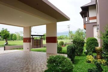 3 bed house for sale at Green Vally Golf Course , Chiang Mai