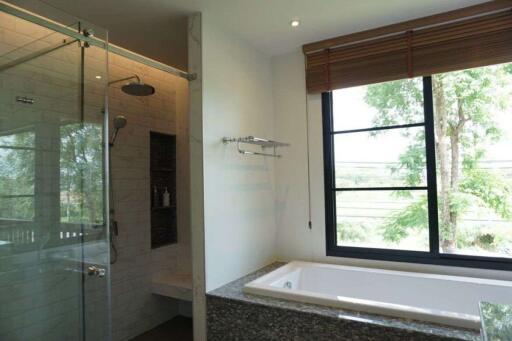 3 bed house for sale at Green Vally Golf Course , Chiang Mai