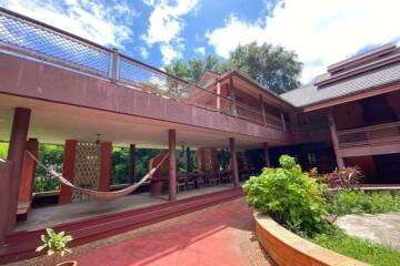 Unique Moutain villa 5 bed for sale in Mae Rim Chiang Mai