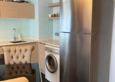 1-BR Condo at Via Botani near BTS Phrom Phong