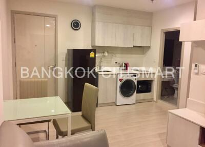 Condo at Life Sukhumvit 48 for sale