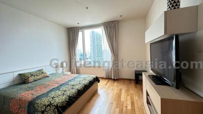 3 Bedrooms condo for rent at The Empire Place Sathorn.