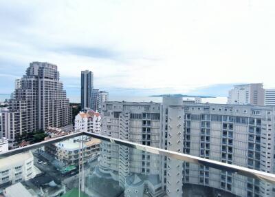 SEA VIEW CONDO FOR SALE PRATAMNUK