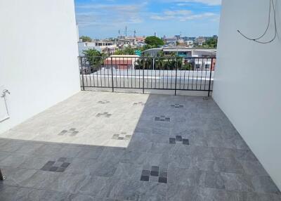 Spacious terrace with city view