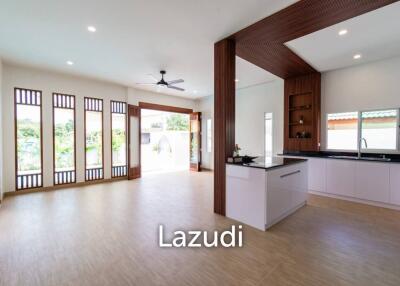 Modern 3 bed pool villa Soi 102, close to downtown