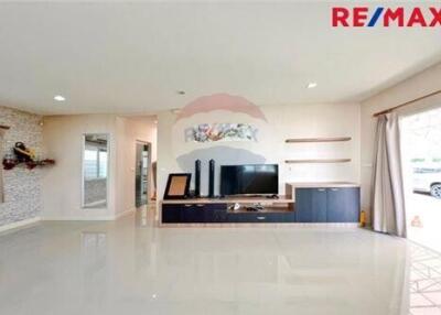180 Sqm., 3 Beds Townhouse listed for ฿ 5,200,000.