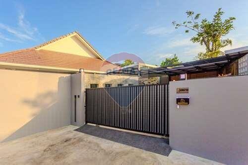 BRAND NEW POOL VILLA FOR SALE IN AO NANG.