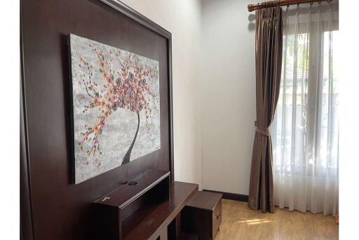 400 Sqm., 3 Beds, 3 Baths Townhouse listed for ฿ 7,990,000.