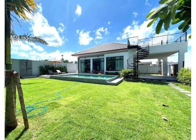 Pool villas in Ao nang