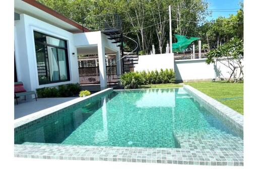 Pool villas in Ao nang