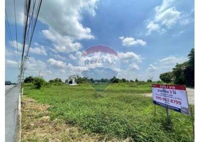 ขายที่ดิน ติดถนนลาดกระบัง-มีนบุรี 3ไร่ ถ.คุ้มเกล้า เหมาะทำธุรกิจ