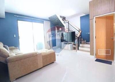 110 Sqm., 3 Beds, 2 Baths Townhouse listed for ฿ 2,500,000.