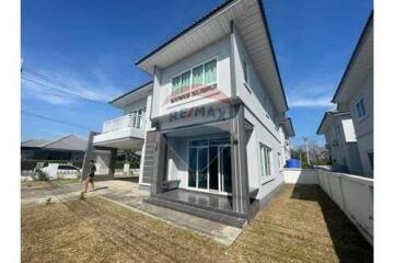 228 Sqm. Townhouse listed for ฿ 4,400,000.