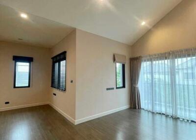 For Sale Nonthaburi Single House Bangkok Boulevard Rama 5 Atchariya Prasith Bang Kruai