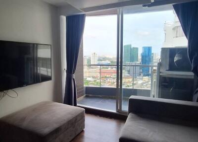 2 Bedroom Condo For Sale in Supalai Park Phaholyothin, Chatuchak, Bangkok