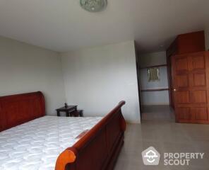 2-BR Condo near BTS Phra Khanong