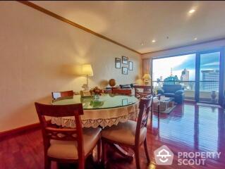 1-BR Condo at Ban Chao Phraya Condo near MRT Hua Lamphong