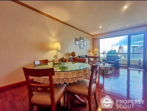 1-BR Condo at Ban Chao Phraya Condo near MRT Hua Lamphong