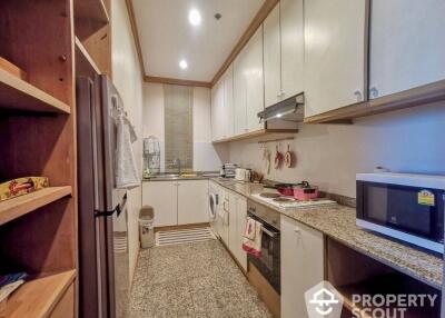 1-BR Condo at Ban Chao Phraya Condo near MRT Hua Lamphong