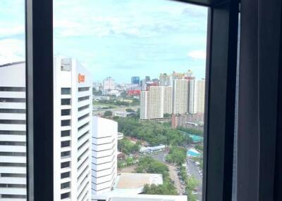 3-BR Condo at Ivy Ampio Rachada - Rama 9 near MRT Thailand Cultural Centre