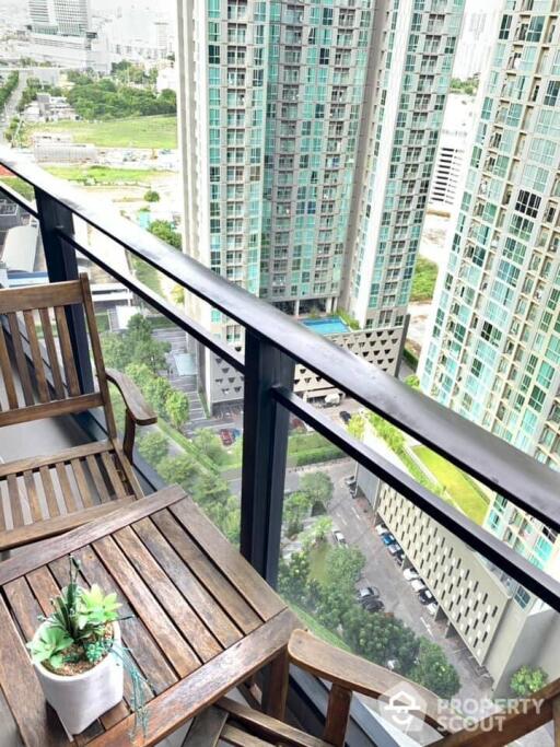 3-BR Condo at Ivy Ampio Rachada - Rama 9 near MRT Thailand Cultural Centre