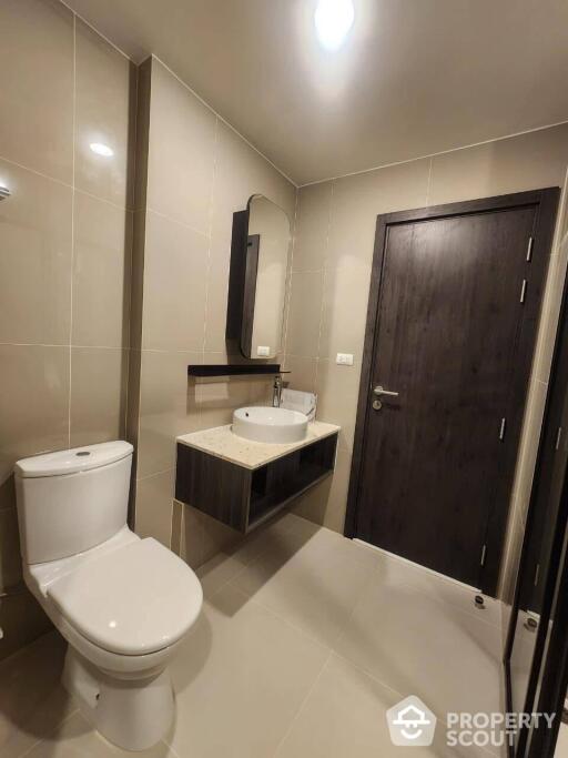 1-BR Condo at Xt Huaikhwang near MRT Huai Khwang