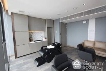 1-BR Condo at The Esse At Singha Complex near MRT Phetchaburi (ID 392703)