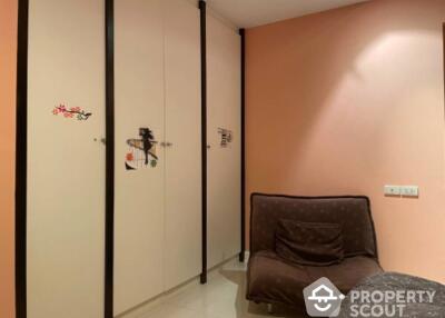 2-BR Condo at Saranjai Mansion Condominium near BTS Nana