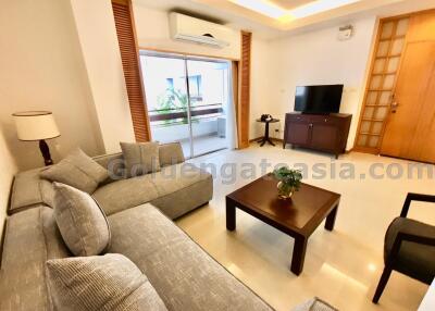 3 Bedrooms Modern Furnished Apartment - Sathorn