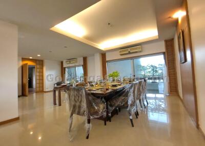 3 Bedrooms modern furnished apartment - Sathorn