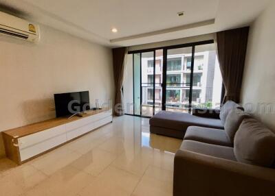 2 Bedrooms Apartment close to Benchasiri Park and Phrom Phong BTS