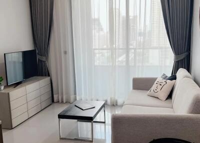 M Silom 1 bedroom condo for rent