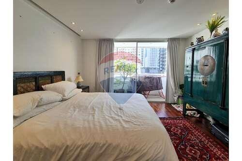 Pet-Friendly 41Bed Condo on High Floor with Good Air Circulation