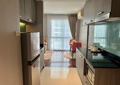 Modern kitchen with adjacent dining area