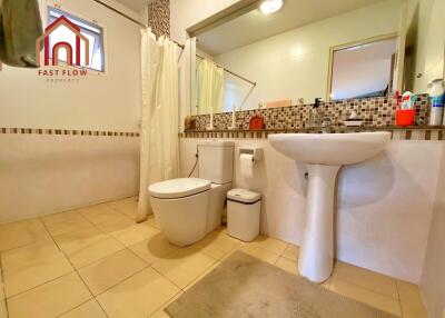 Spacious bathroom with modern amenities