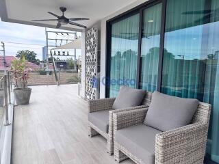 3 Bedrooms Condo in Serenity Jomtien Residence Jomtien C011745