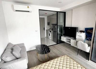 1 Bed 1 Bath 26 SQ.M SOHO Bangkok Ratchada