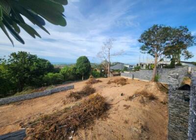 1.35 rai seaview land in Plai laem