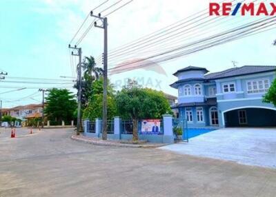 230 Sqm., 3 Beds Townhouse listed for ฿ 5,500,000.