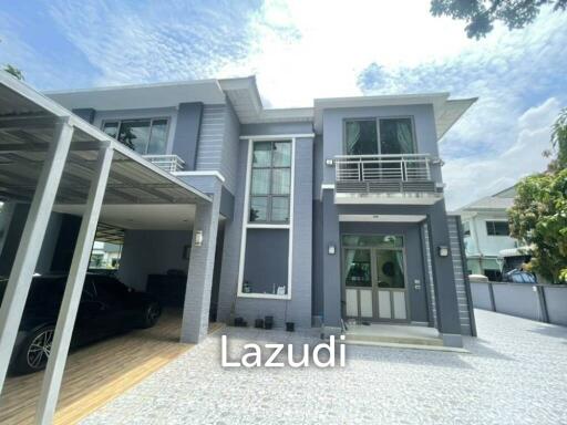 3 Bed 4 Bath 398.4 Sqm House For Rent